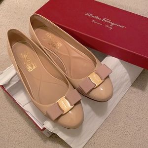 Ferragamo Varina Ballet Flat
